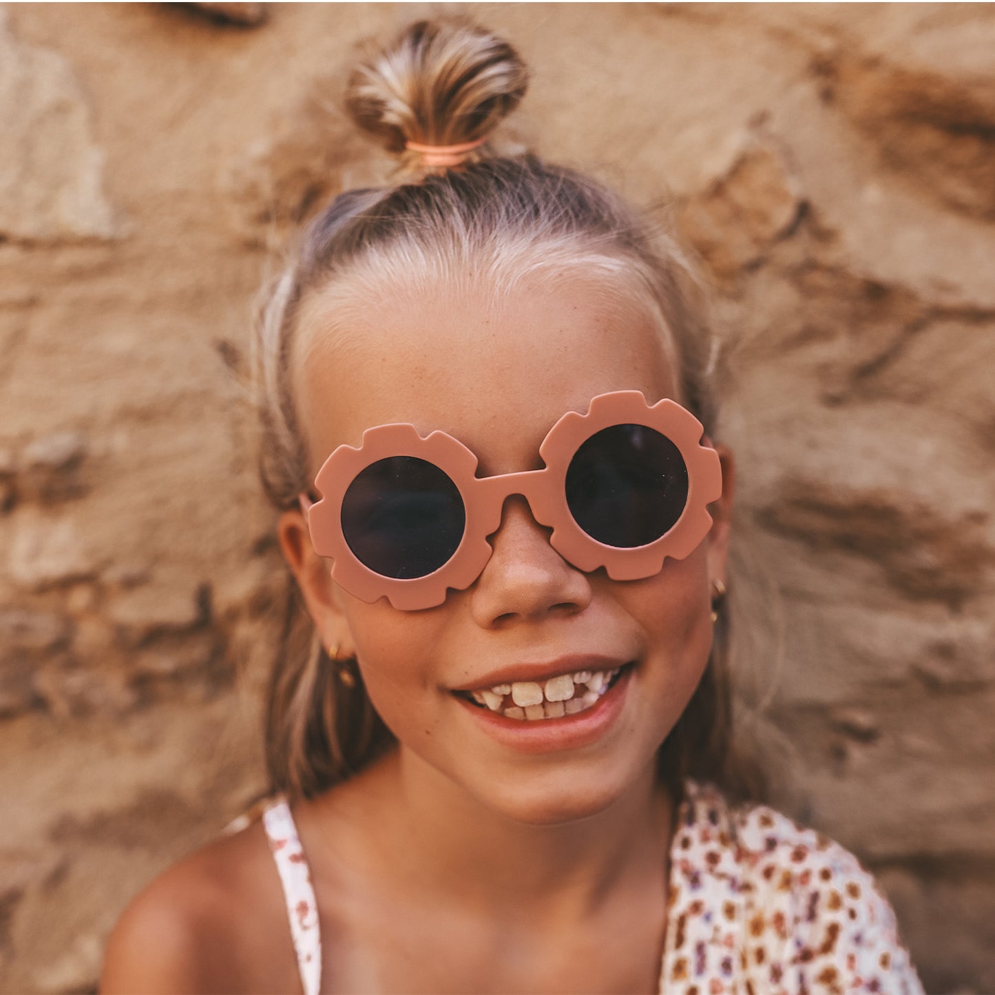 Salted Stories - Solid sunglasses