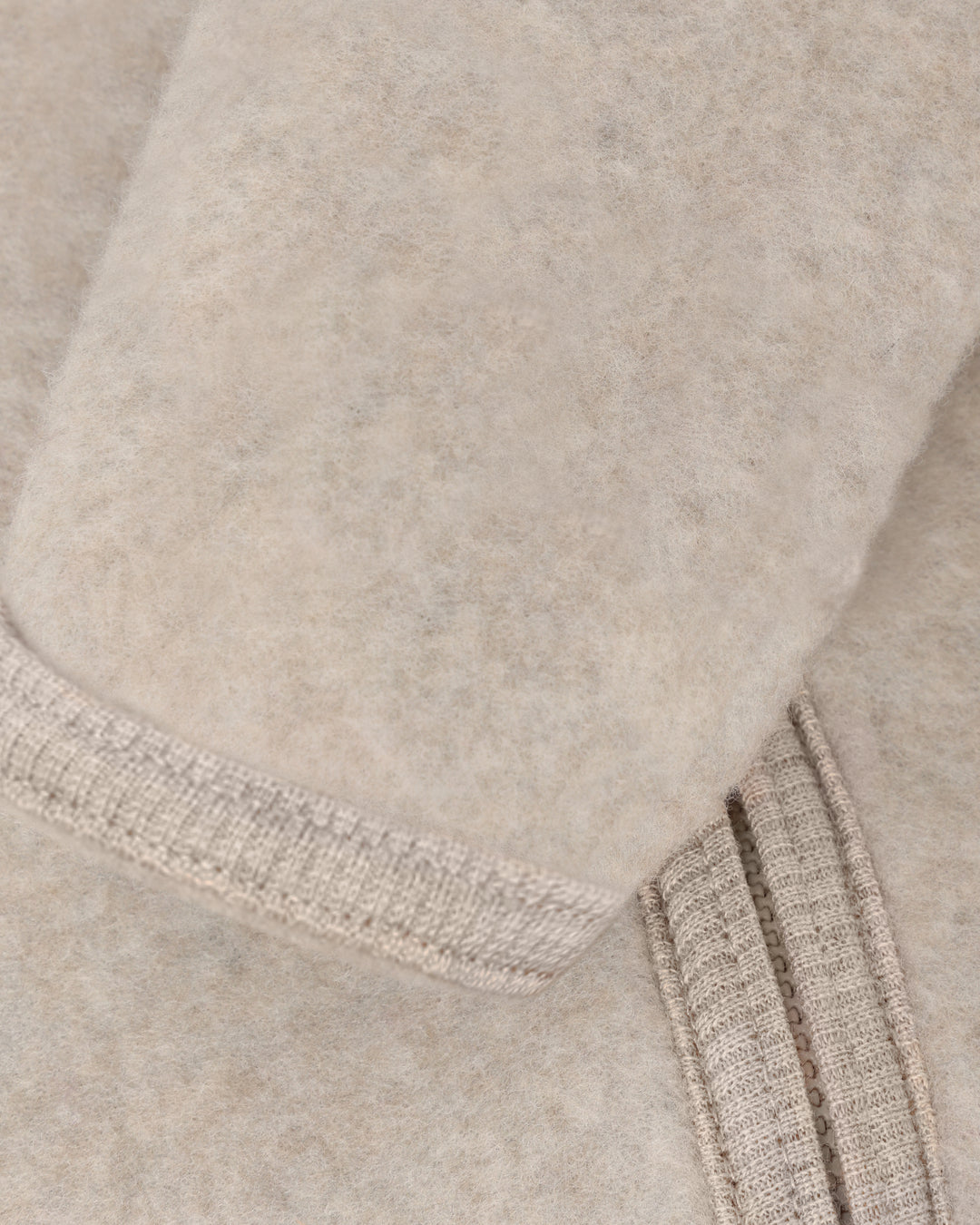 Huttelihut - Pramsuit wool fleece camel