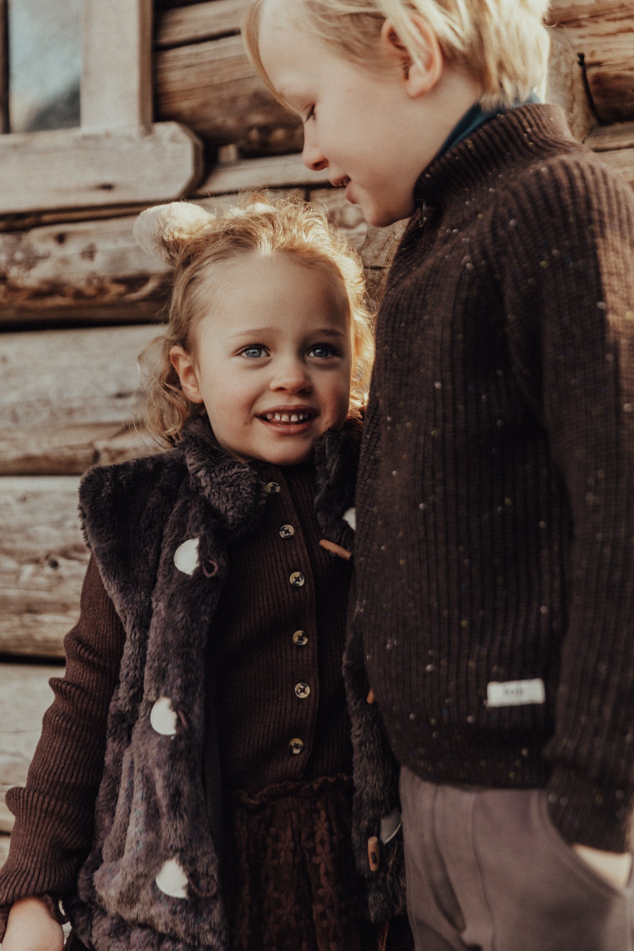 Baje Studio - Meddox brown choco gilet