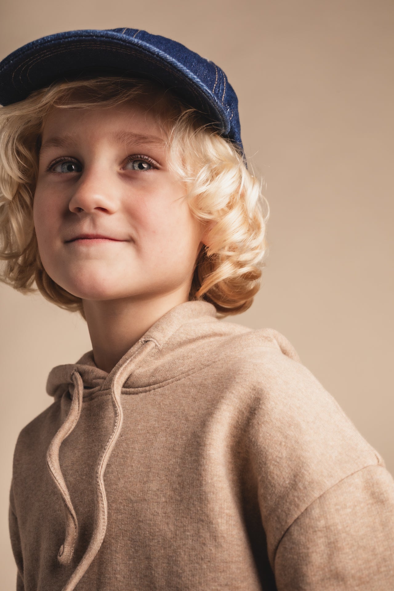Baje Studio - Moose taupe hoodie