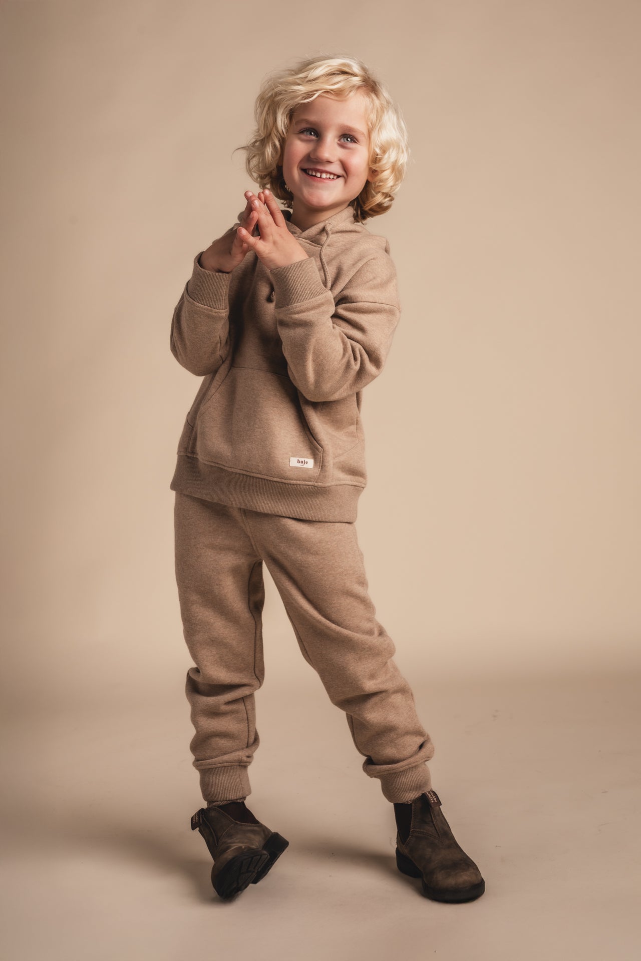 Baje Studio - Moose taupe hoodie