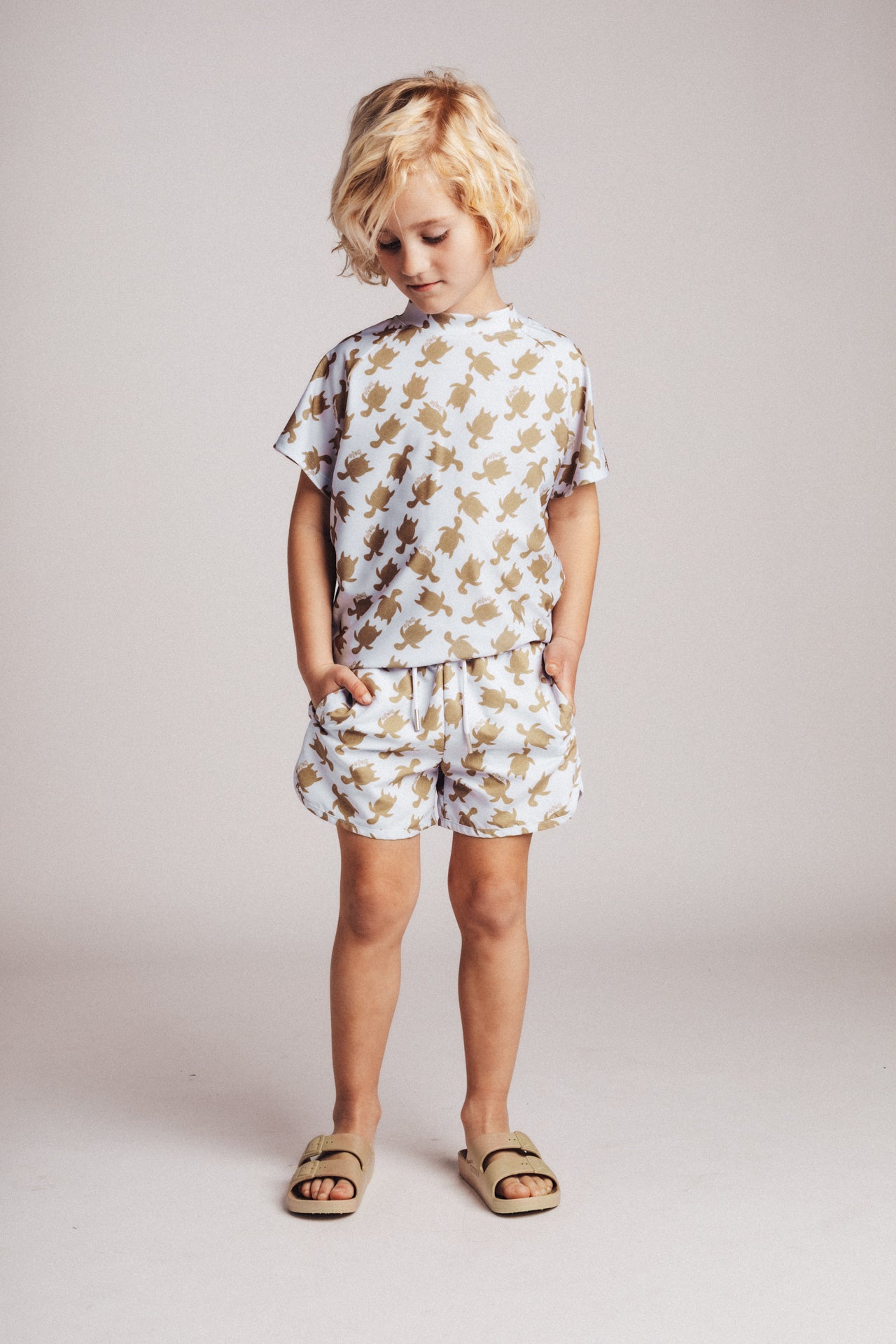 Baje Studio - UV shirt Sol blue steel