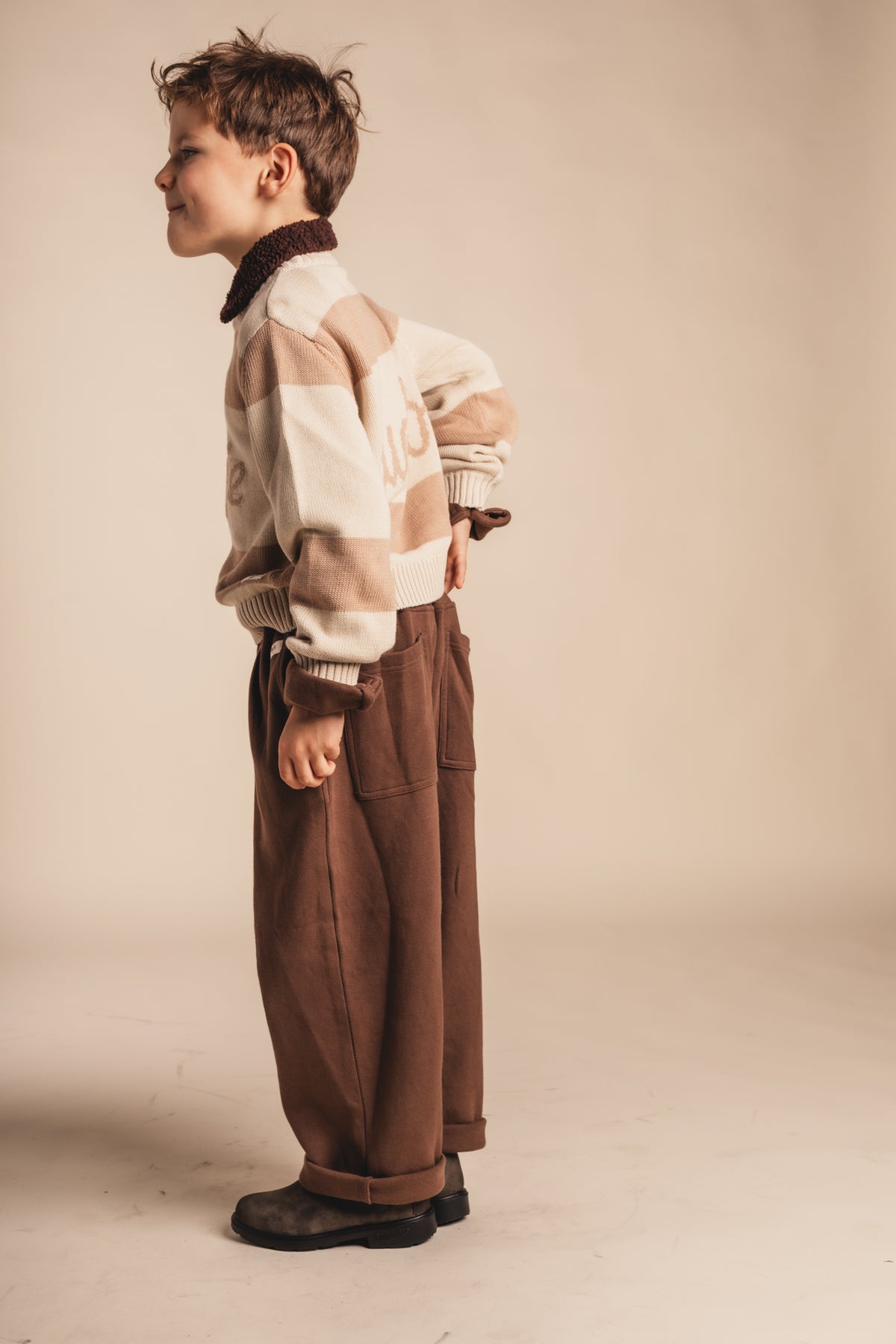 Baje Studio - Damye brown dark pants
