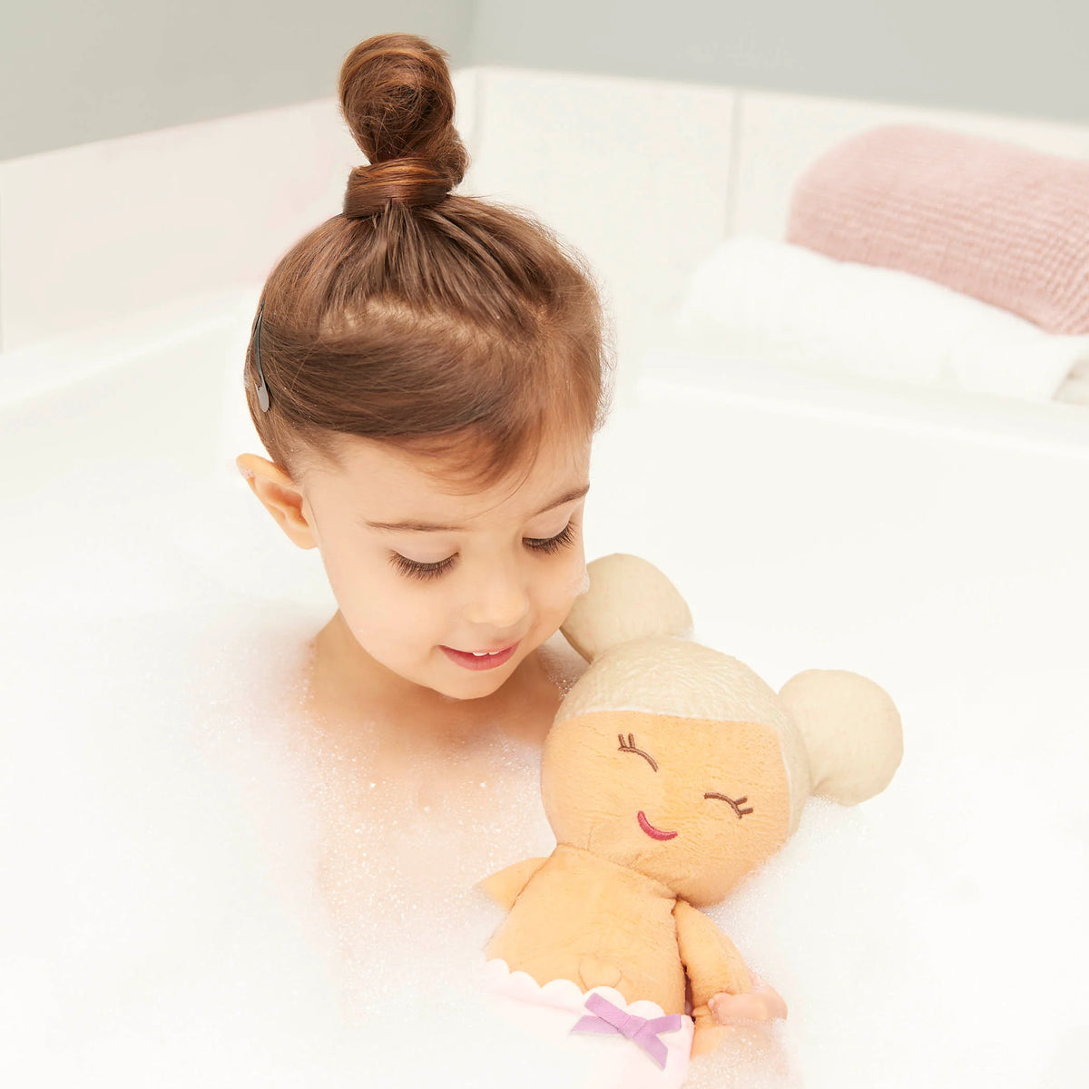 Lullababy - Plush Girl Bath & Doll Accessoires