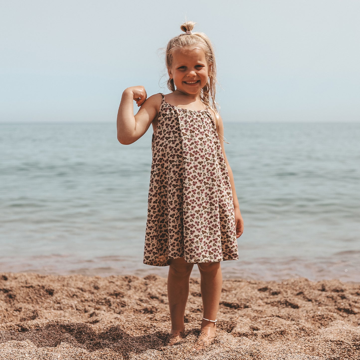 Salted Stories - Sparkly flower dress